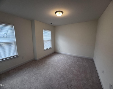 296 Ford Meadows Drive - Photo Thumbnail 16