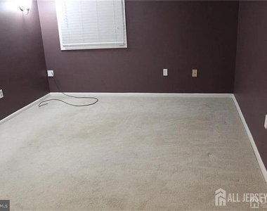 5219 Ravens Crest Drive - Photo Thumbnail 6