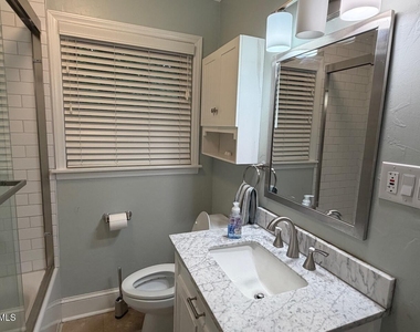 401 Barclay Road - Photo Thumbnail 7