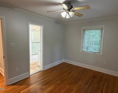 401 Barclay Road - Photo Thumbnail 11