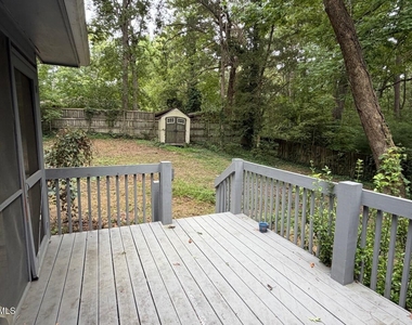 401 Barclay Road - Photo Thumbnail 14