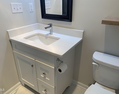 3304 Mill Run - Photo Thumbnail 14