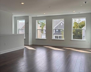 159 John Vanzandt Drive - Photo Thumbnail 3
