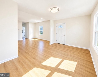103 Logan Lane - Photo Thumbnail 2