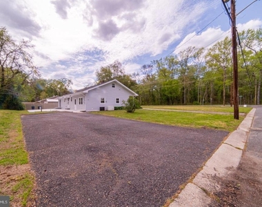 236 Cedar Avenue - Photo Thumbnail 27