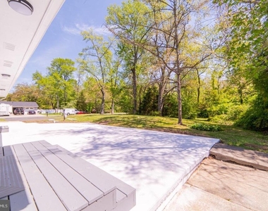 236 Cedar Avenue - Photo Thumbnail 23