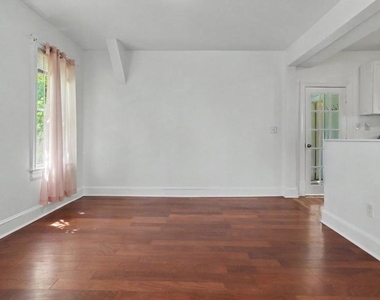 3107 Upshur Street - Photo Thumbnail 7