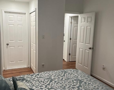 13910 King George Way - Photo Thumbnail 8