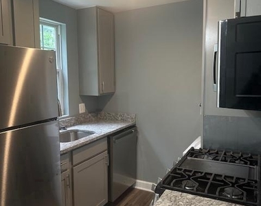 2515 Kent Town Place - Photo Thumbnail 3