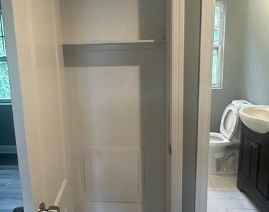 2515 Kent Town Place - Photo Thumbnail 16
