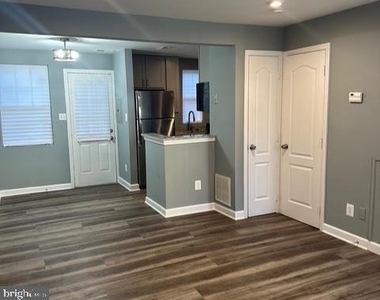 2515 Kent Town Place - Photo Thumbnail 21