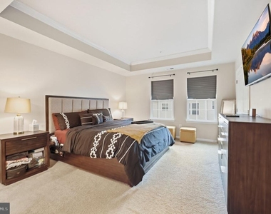 10521 Rawlins Lane - Photo Thumbnail 17