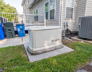 14209 Dunwood Valley Drive - Photo Thumbnail 9