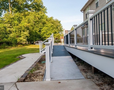 14209 Dunwood Valley Drive - Photo Thumbnail 11