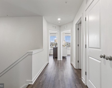 15037 Douglas Fir Lane - Photo Thumbnail 16
