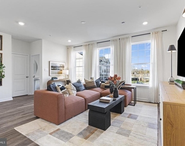 15037 Douglas Fir Lane - Photo Thumbnail 12