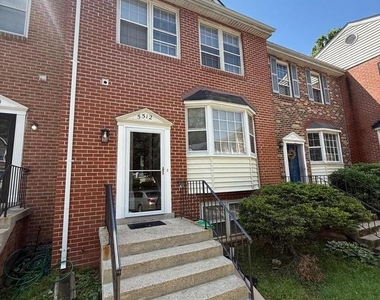 5512 E Boniwood Turn - Photo Thumbnail 1