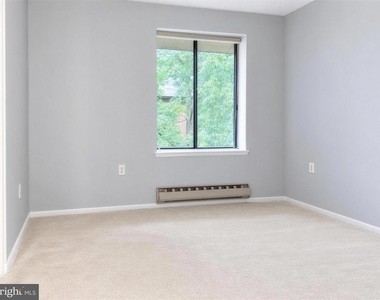 15301 Pine Orchard Drive - Photo Thumbnail 17