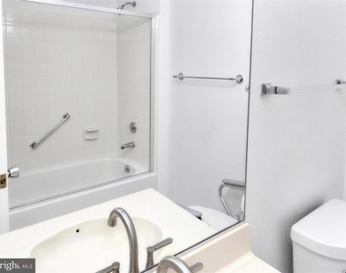 15301 Pine Orchard Drive - Photo Thumbnail 18