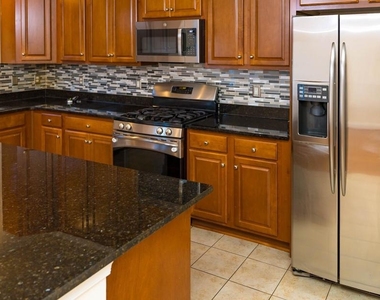 23111 Turtle Rock Terrace - Photo Thumbnail 32