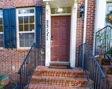23111 Turtle Rock Terrace - Photo Thumbnail 4