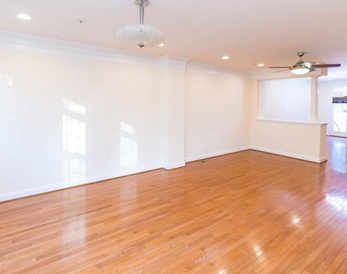 23111 Turtle Rock Terrace - Photo Thumbnail 11