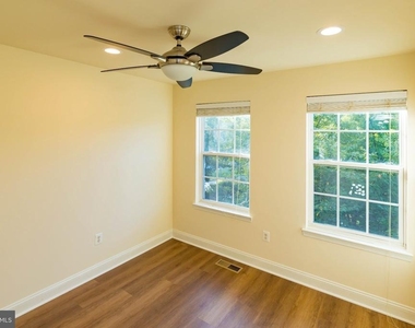 23111 Turtle Rock Terrace - Photo Thumbnail 44