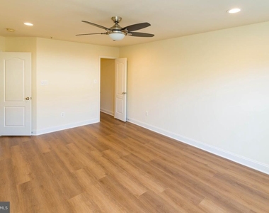 23111 Turtle Rock Terrace - Photo Thumbnail 42