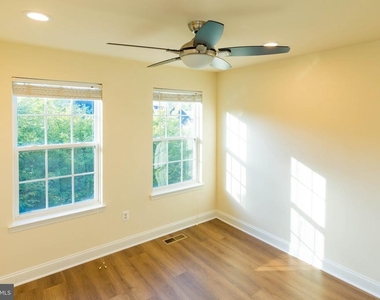 23111 Turtle Rock Terrace - Photo Thumbnail 43
