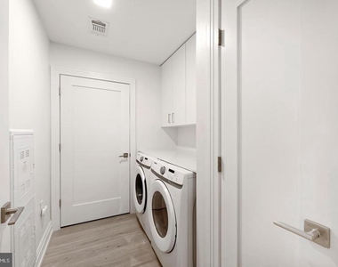8551 Connecticut Avenue - Photo Thumbnail 17