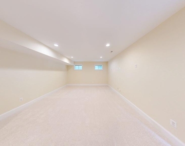6403 Earlham Drive - Photo Thumbnail 27