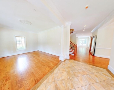 6403 Earlham Drive - Photo Thumbnail 1