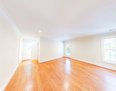 6403 Earlham Drive - Photo Thumbnail 28