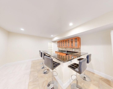 6403 Earlham Drive - Photo Thumbnail 18