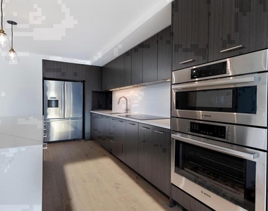 4710 Elm Street - Photo Thumbnail 5