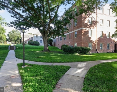 8329 Grubb Road - Photo Thumbnail 3