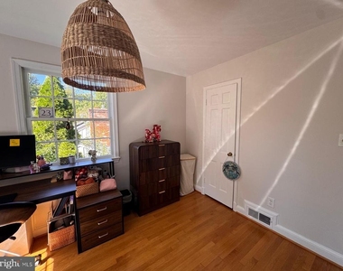 5628 Lamar Road - Photo Thumbnail 20