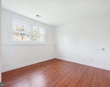 13231 Copland Court - Photo Thumbnail 31