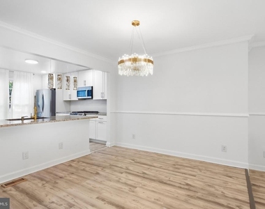 13231 Copland Court - Photo Thumbnail 8