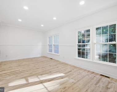 13231 Copland Court - Photo Thumbnail 11