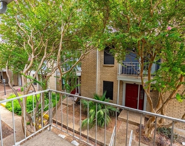 832 Banister Ln - Photo Thumbnail 21