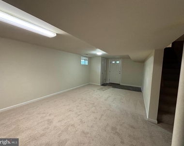 8905 Frederick Road - Photo Thumbnail 20
