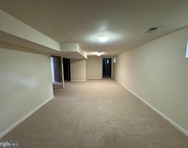 8905 Frederick Road - Photo Thumbnail 19