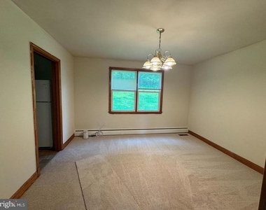 8905 Frederick Road - Photo Thumbnail 8