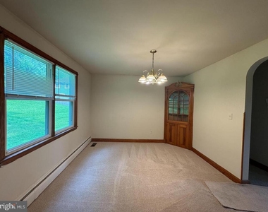 8905 Frederick Road - Photo Thumbnail 7