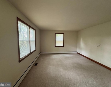 8905 Frederick Road - Photo Thumbnail 5