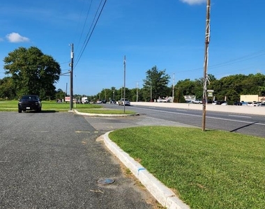 1325 S Philadelphia Boulevard - Photo Thumbnail 19