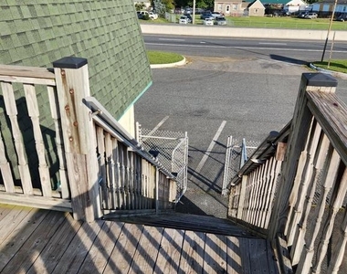 1325 S Philadelphia Boulevard - Photo Thumbnail 17