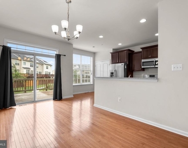 4727 Cambria Road - Photo Thumbnail 8