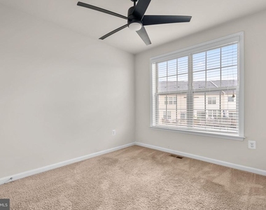 4727 Cambria Road - Photo Thumbnail 30